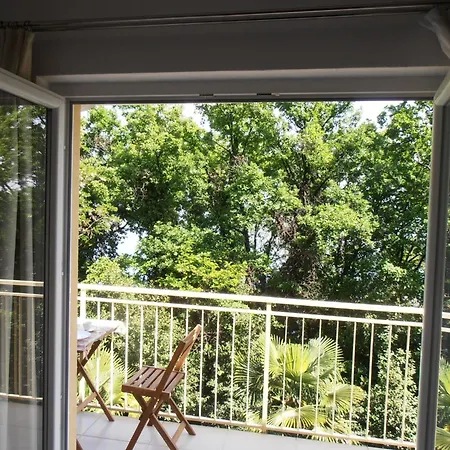 Oleandri1 Mit Blick Auf Wasser By Interhome *